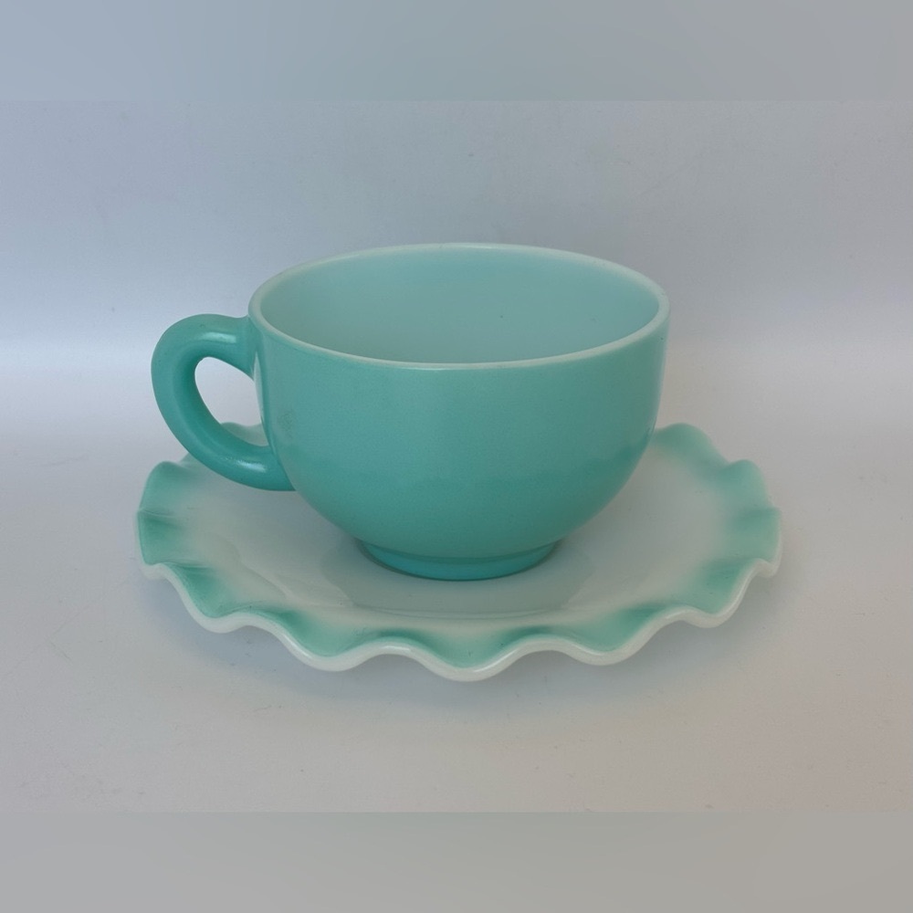 Vintage Hazel Atlas Crinoline Turquoise Ruffled Tea Cup Saucer Milk Glass Set